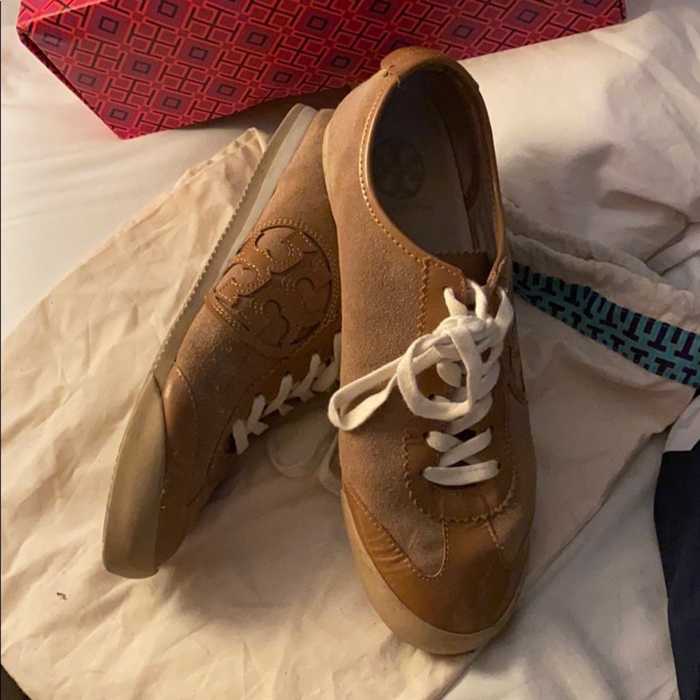 Tory Burch Sneakers